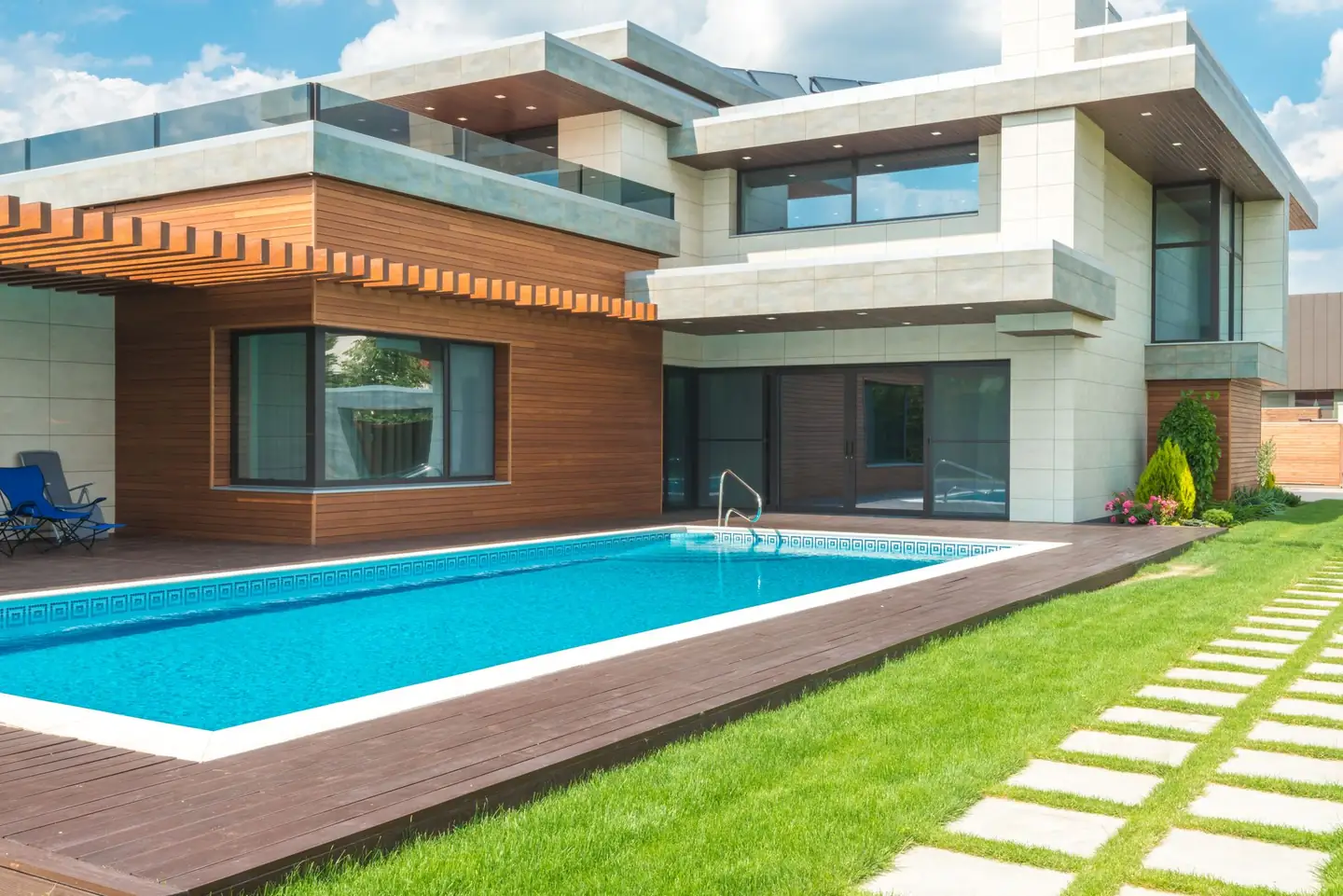 Swimming pool built in Fishermans Reach, NSW